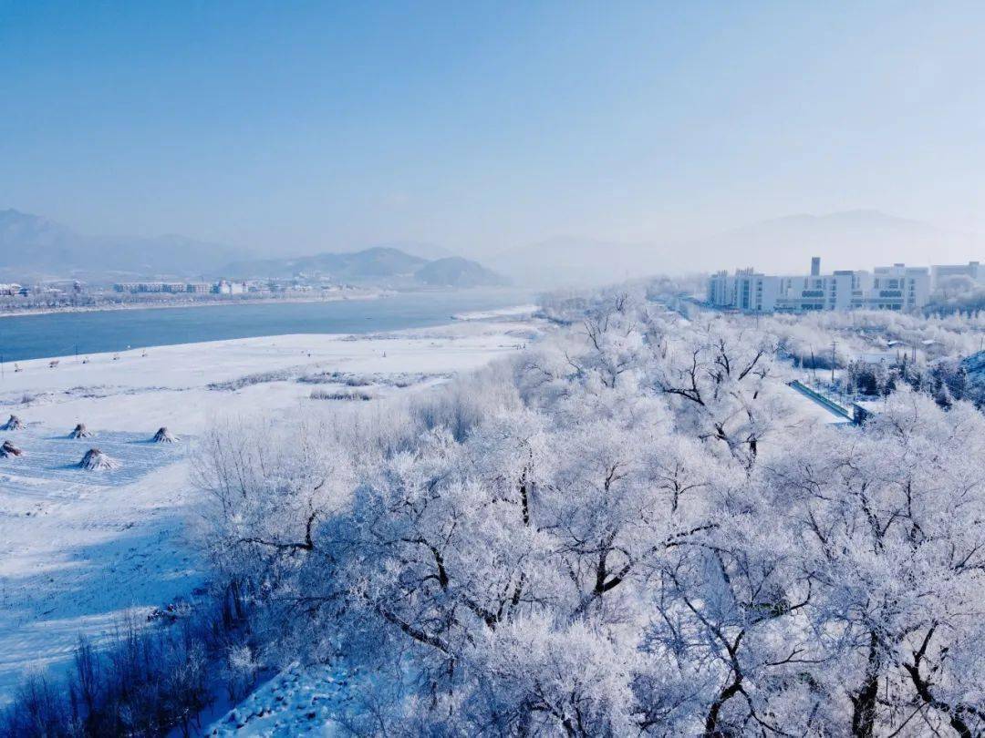 吉林，东北明珠，历史与现代的交响乐章