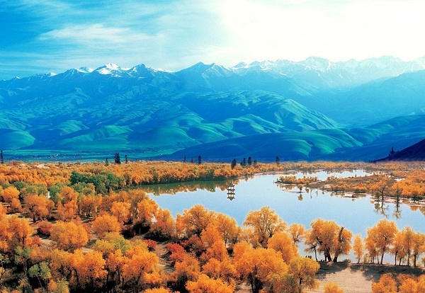 新疆，多彩边疆的魅力与独特风采